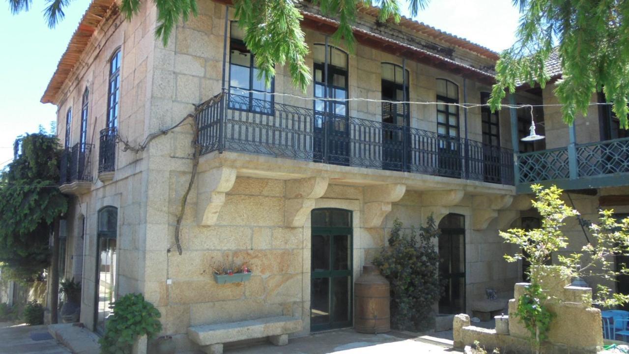 Casa Da Roseira - Valpacos Bed & Breakfast Vassal Exterior foto