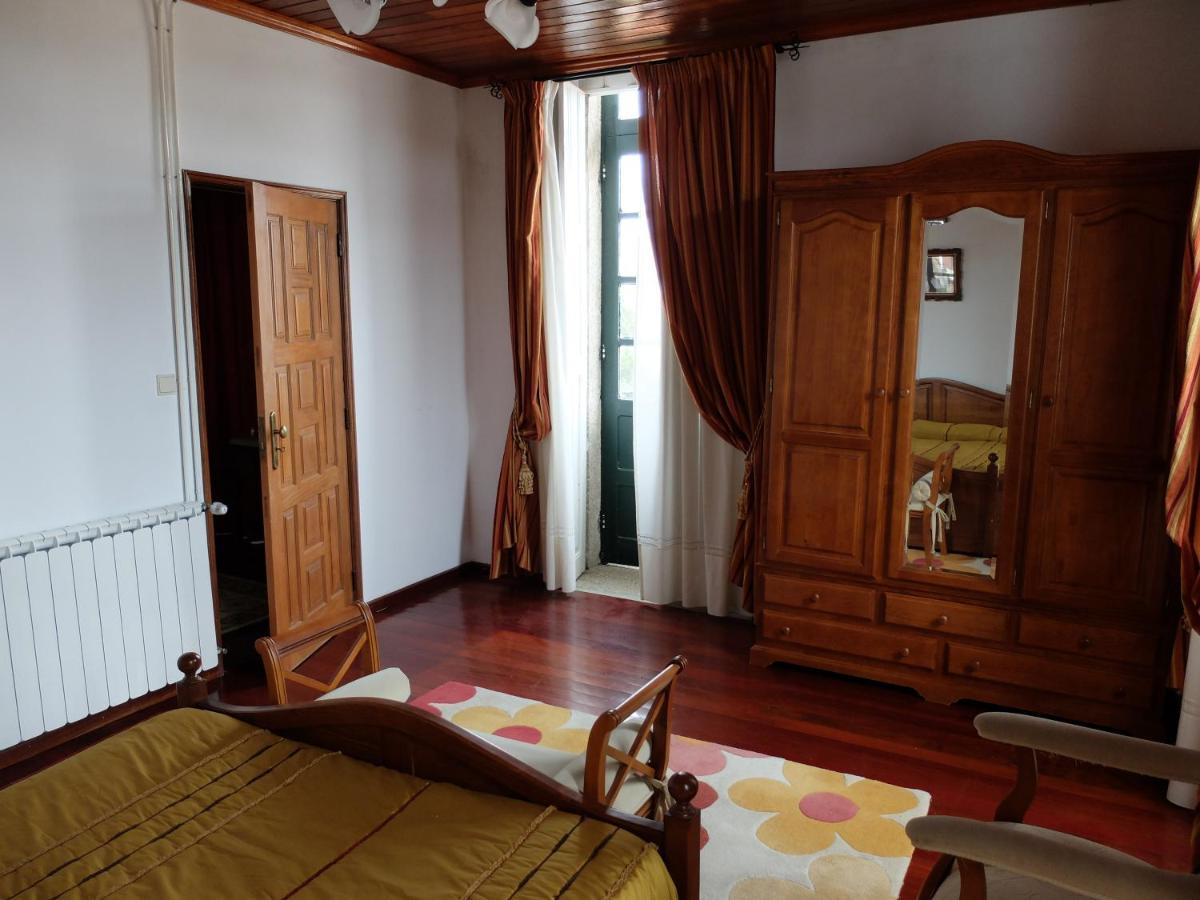 Casa Da Roseira - Valpacos Bed & Breakfast Vassal Exterior foto