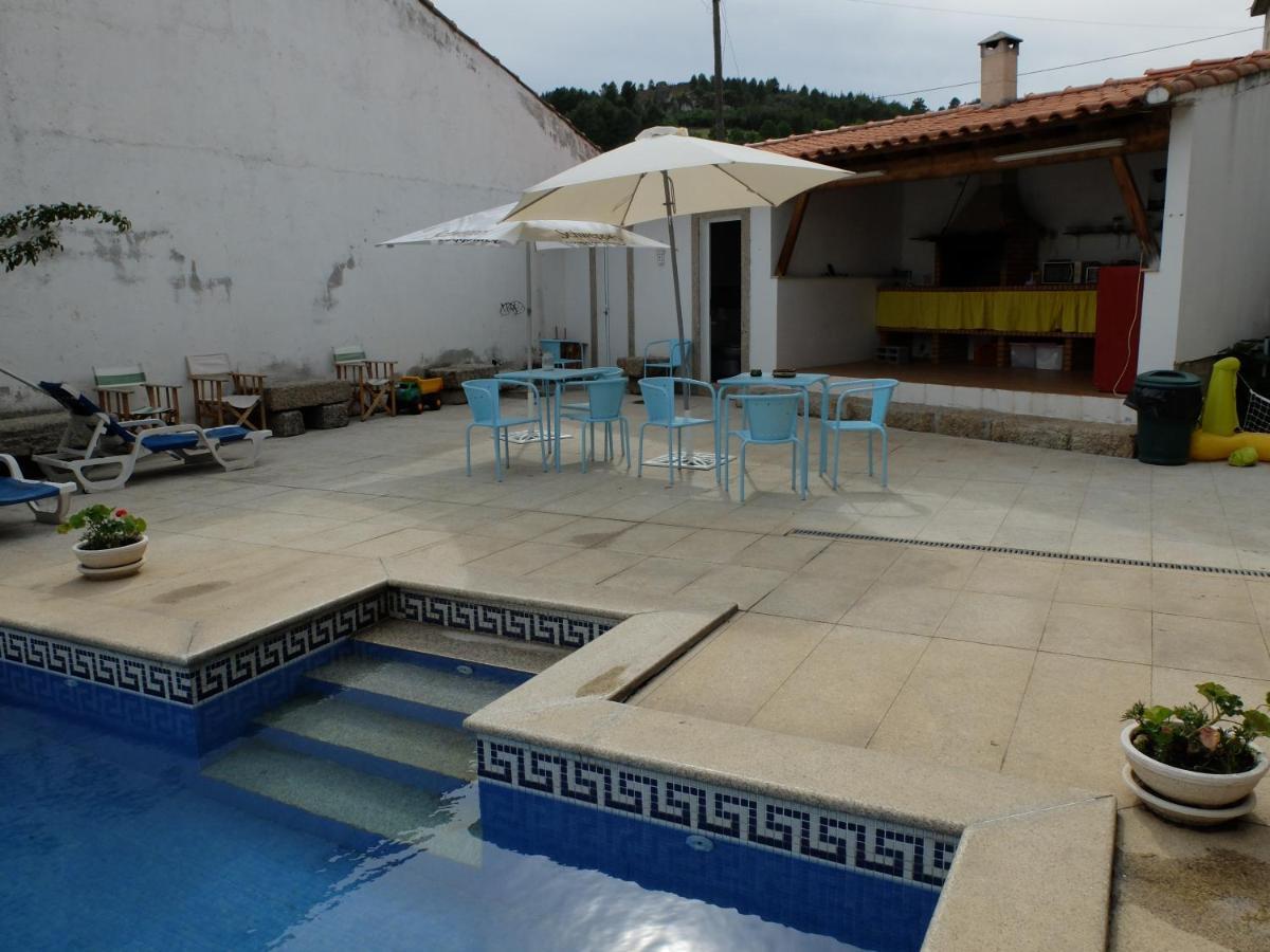 Casa Da Roseira - Valpacos Bed & Breakfast Vassal Exterior foto